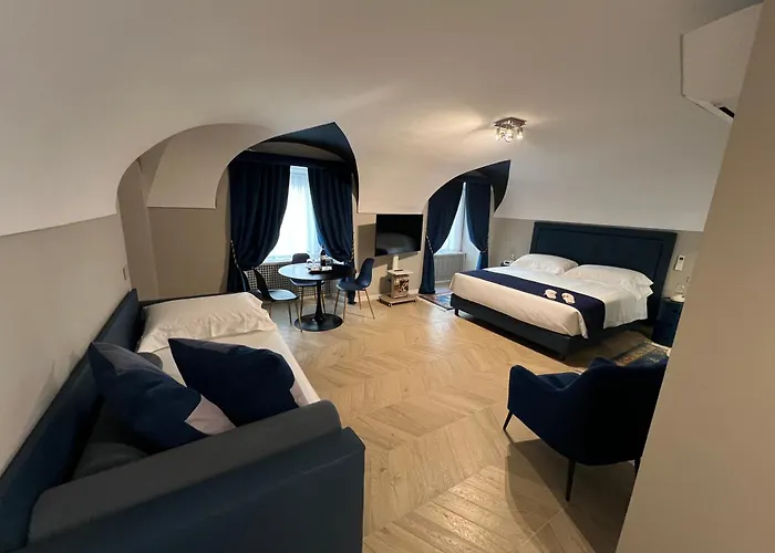 Luxury Blue Suites- Imperial *